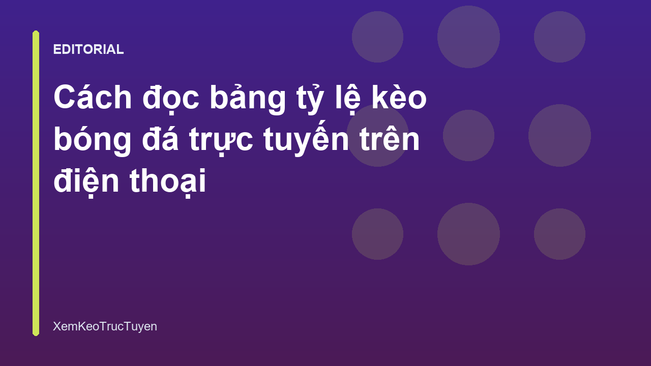 Người dùng xem bảng tỷ lệ kèo bóng đá trên điện thoại